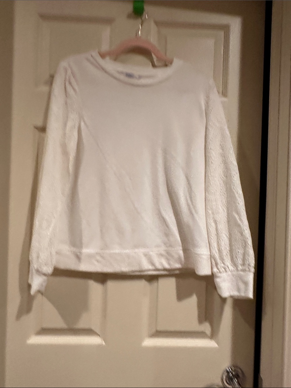Liz Claiborne White Crewneck Sweater with Lace Sleeve Eyelet Detail